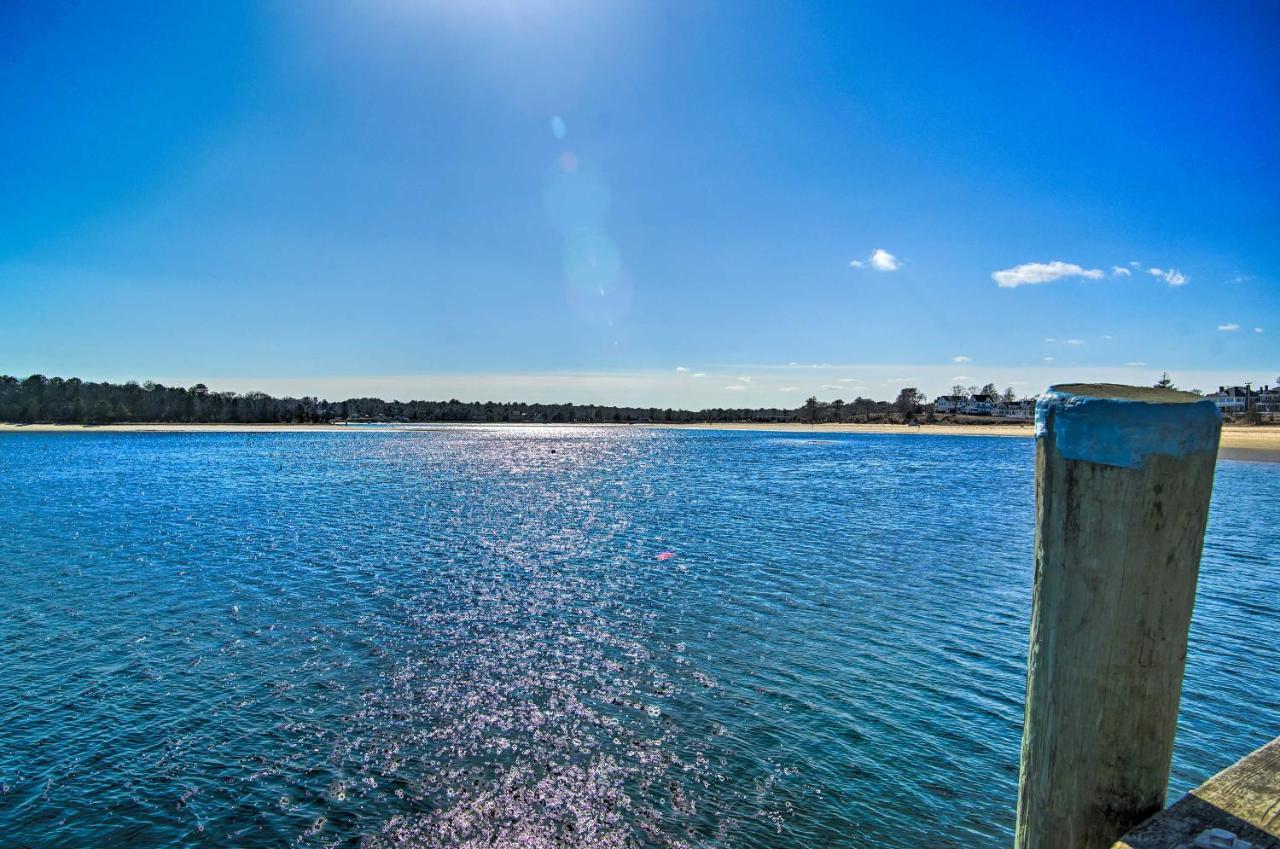 Updated Buzzards Bay Beach Cottage Walk To Shore! Bourne Kültér fotó