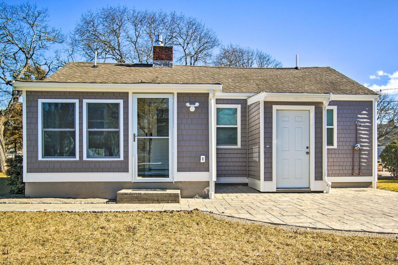 Updated Buzzards Bay Beach Cottage Walk To Shore! Bourne Kültér fotó