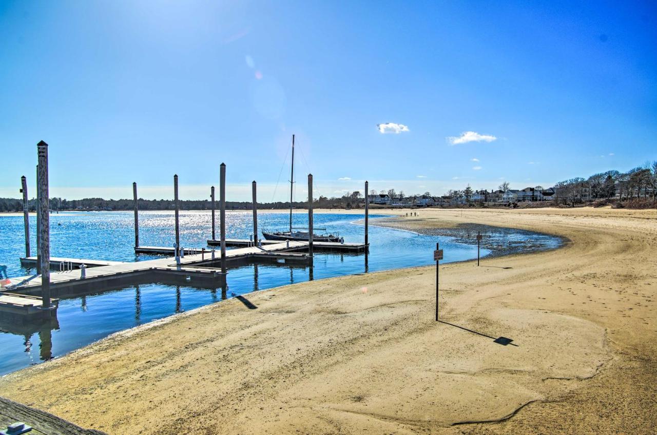 Updated Buzzards Bay Beach Cottage Walk To Shore! Bourne Kültér fotó